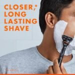 Gillette Fusion5 Razor for Men With Extra 4 Razor Blade Refills Combo